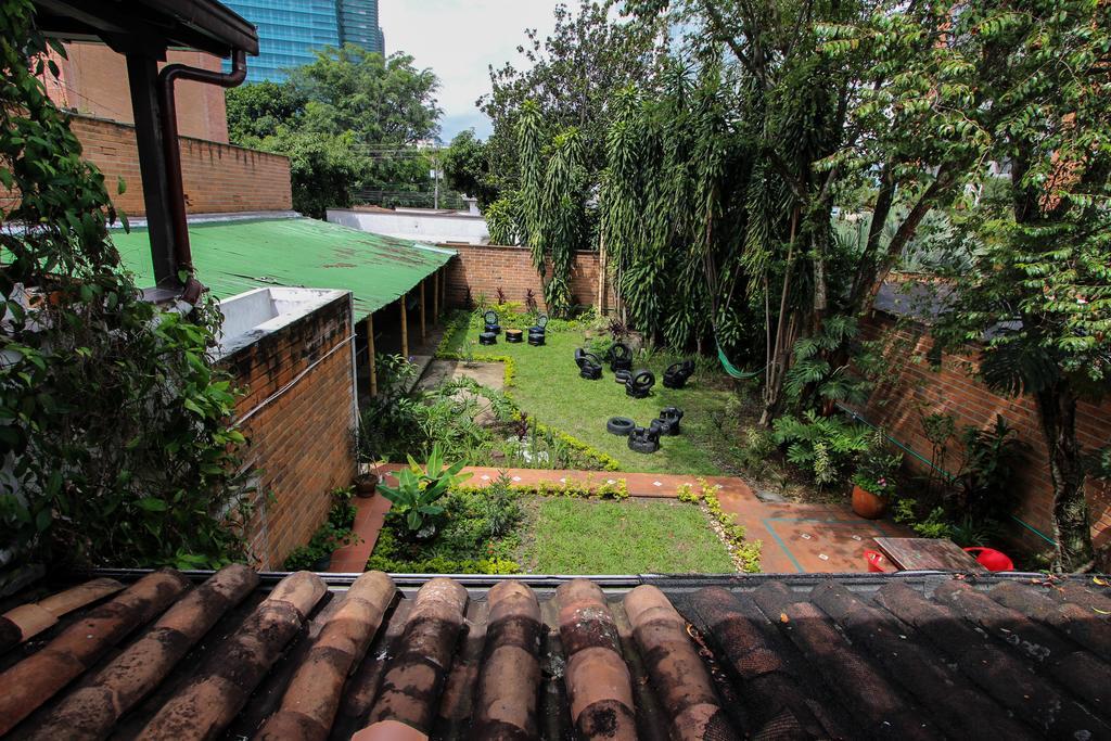 Poblado Park Guest House ميديلين المظهر الخارجي الصورة